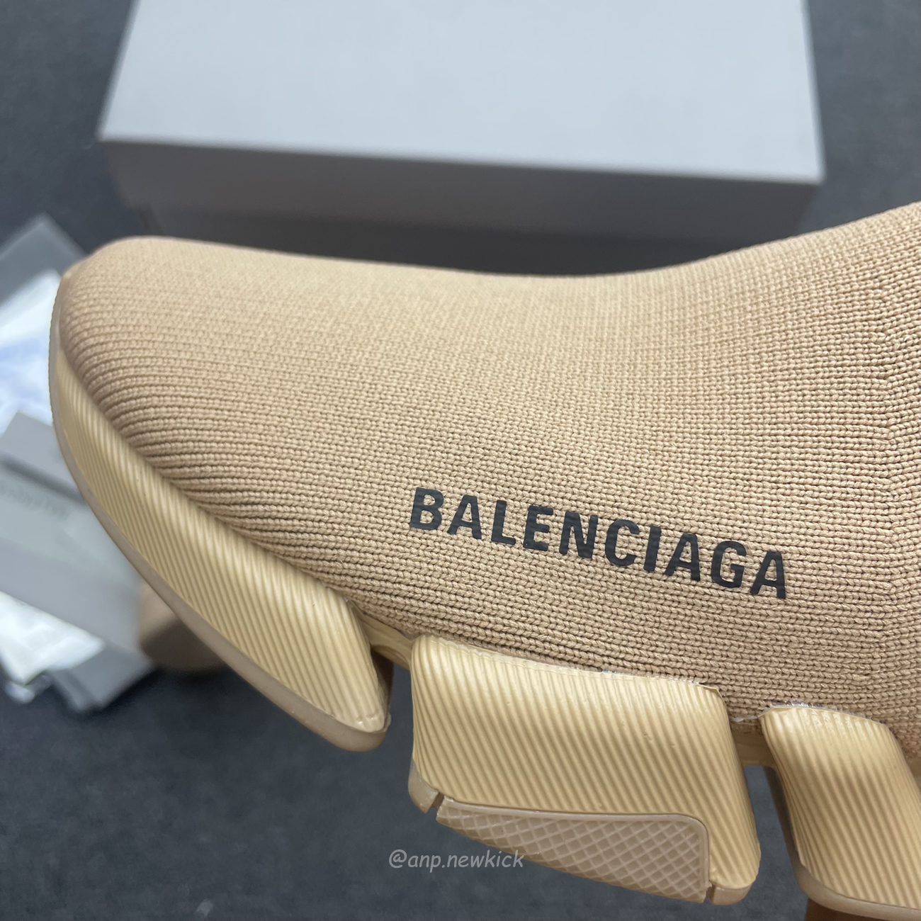 Balenciaga Speed 2.0 Beige Knit Sole Sock Sneakers (5) - newkick.app